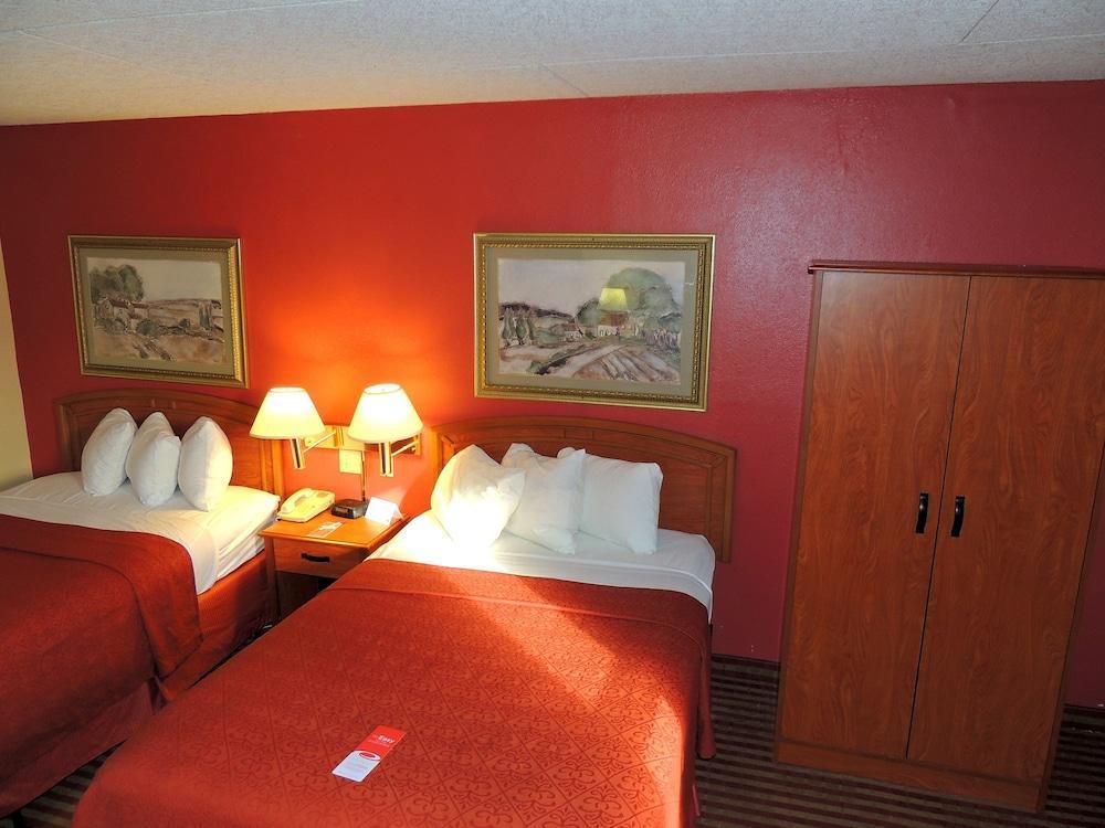Hotel Econo - Cleveland East Wickliffe