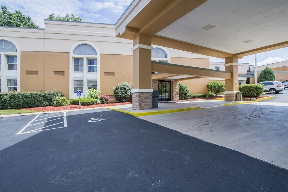 Econo - Cleveland East Hotel Wickliffe